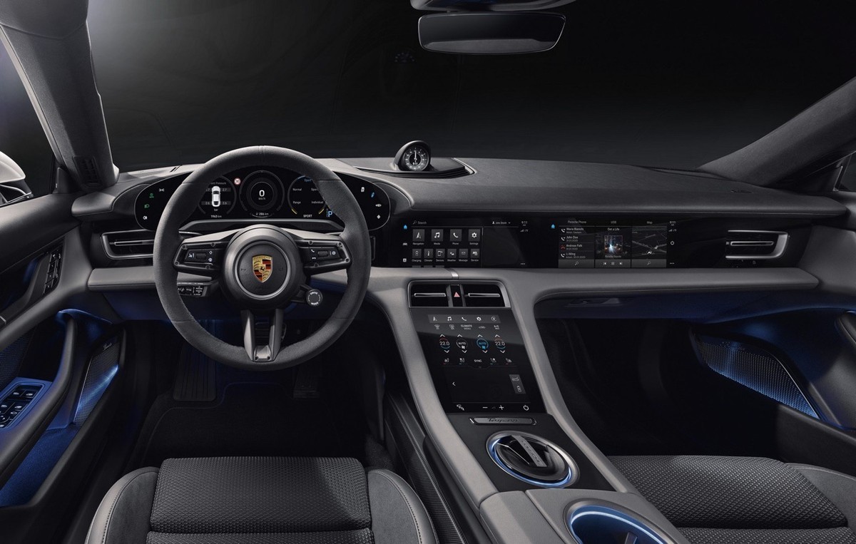 The interior of the Porsche Taycan