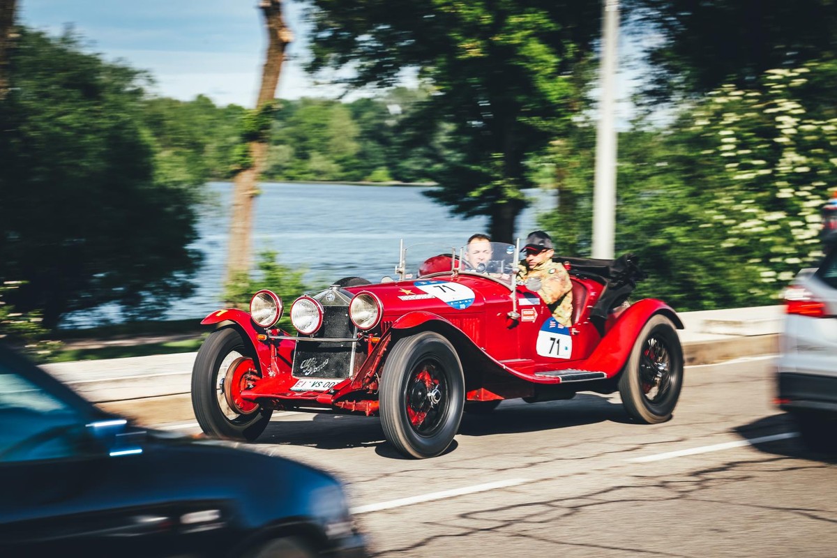 An Alfa Romeo 6C 1500 during the 2019 Mille Miglia